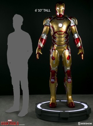 Iron Man Mark 42 Life-Size Figure - Thumbnail