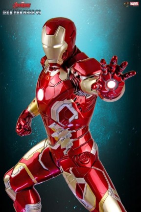 Iron Man Mark 43 1/3 Maquette - Thumbnail