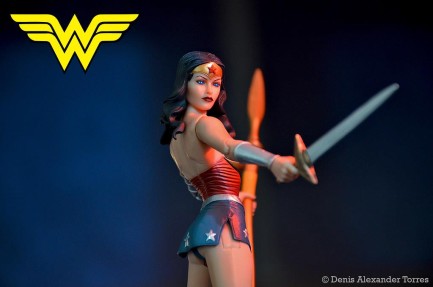 Jae Lee Wonder Woman Action Figure - Thumbnail