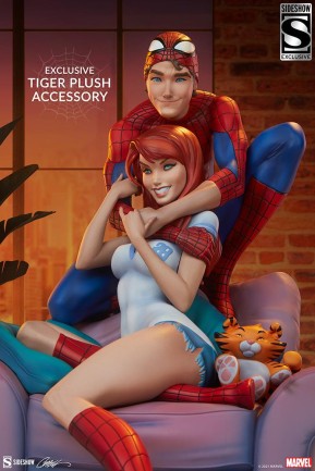 Sideshow Collectibles JSC Spider-Man and Mary Jane Maquette - Thumbnail