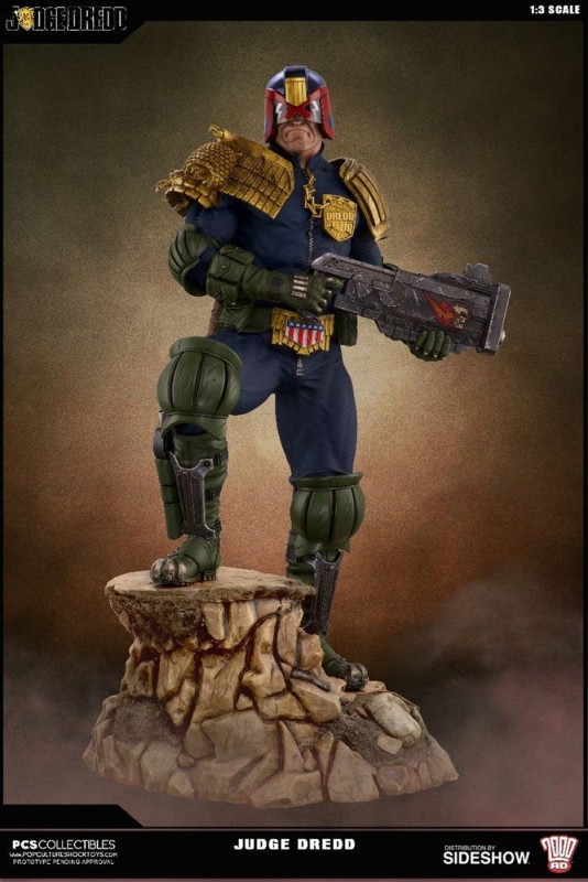 Judge Dredd Statue