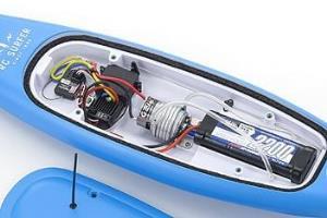 Kyosho RC Surfer 4 Elektrikli RC Surf Teknesi Uzaktan Kumandalı Kullanıma Hazır