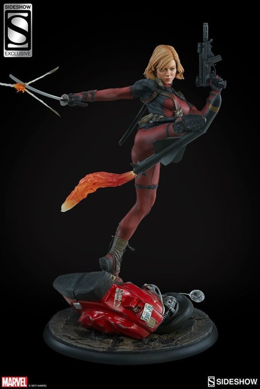 Lady Deadpool Premium Format™ Figure