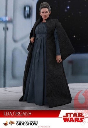 Leia Organa Episode VIII Sixth Scale Figure - Thumbnail