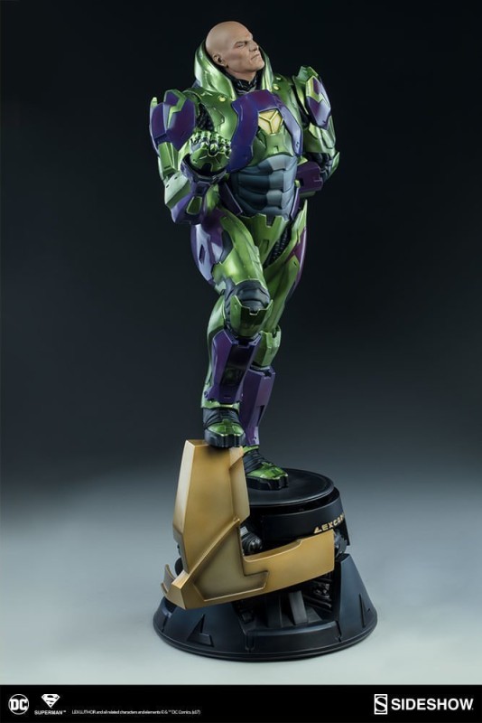 Lex Luthor - Power Suit Premium Format Figure