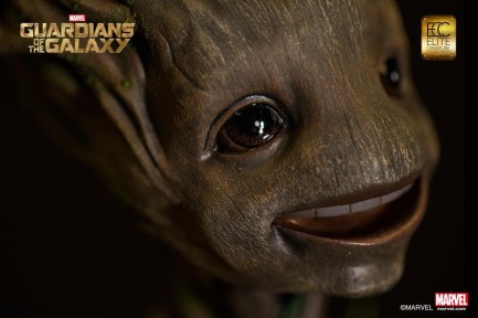 Little Groot 1:1 Scale Life Size Statue - Thumbnail