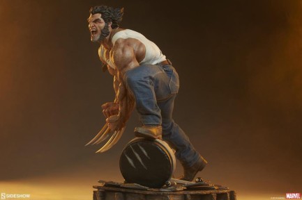 Logan Premium Format™ Figure - Thumbnail