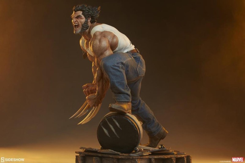 Logan Premium Format™ Figure