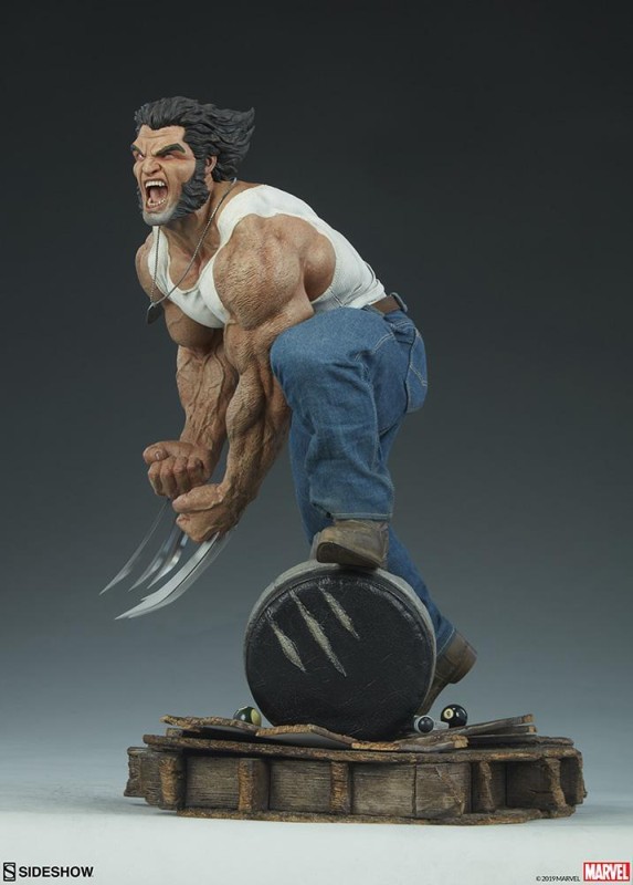 Logan Premium Format™ Figure