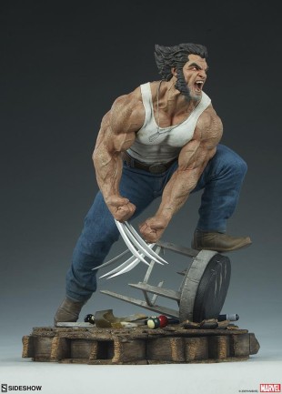 Logan Premium Format™ Figure - Thumbnail