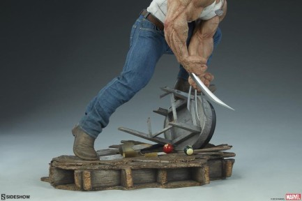 Logan Premium Format™ Figure - Thumbnail