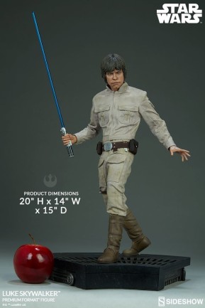 Luke Skywalker Premium Format™ Figure - Thumbnail