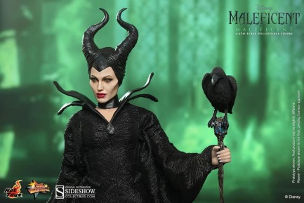 Hot Toys Maleficent Sixth Scale Figure - Thumbnail