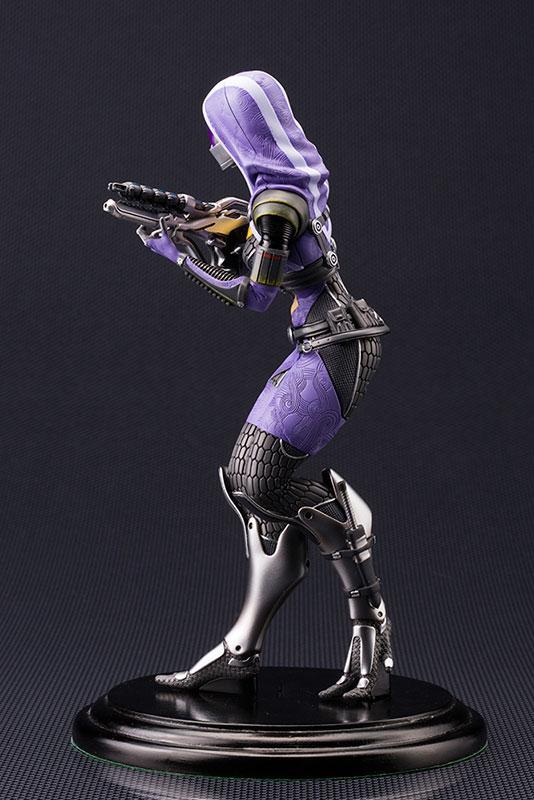 Mass Effect Bishoujo Statue