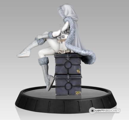 Padme Amidala Statue - Thumbnail