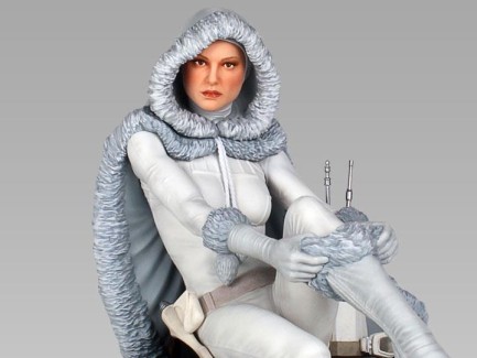 Padme Amidala Statue - Thumbnail