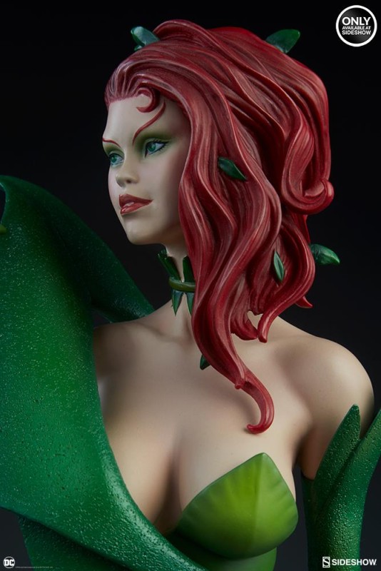 Sideshow Collectibles Poison Ivy Stanley ' Artgerm ' Lau Statue