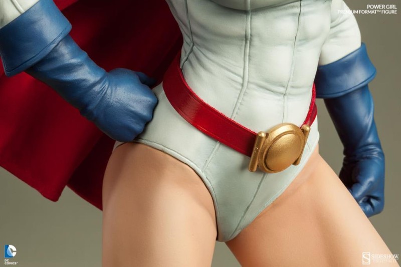 Sideshow Collectibles Power Girl 1/4 Premium Format Figure