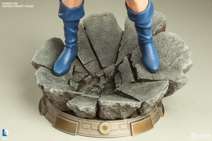 Sideshow Collectibles Power Girl 1/4 Premium Format Figure - Thumbnail