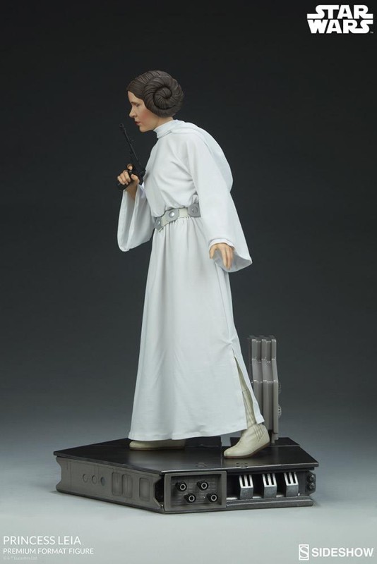 Princess Leia Premium Format Figure