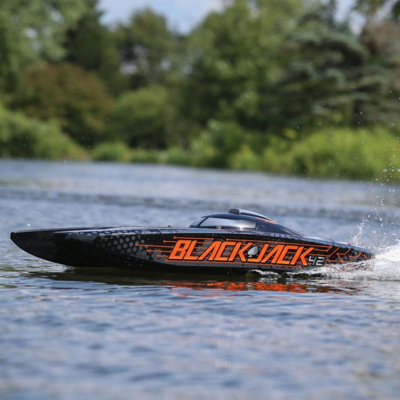 ProBoat Blackjack 42