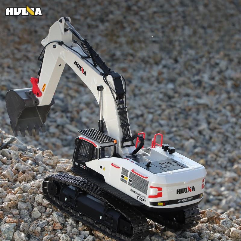 HUINA 1594 1/14 Profesyonel 22 Kanal RC Model 4 Farklı Metal Kepçeli Ekskavatör Kepçe Kazıcı Uzaktan Kumandalı İş Makinesi -2.4G Sesli&Işıklı - Taşıma Çantası Dahil