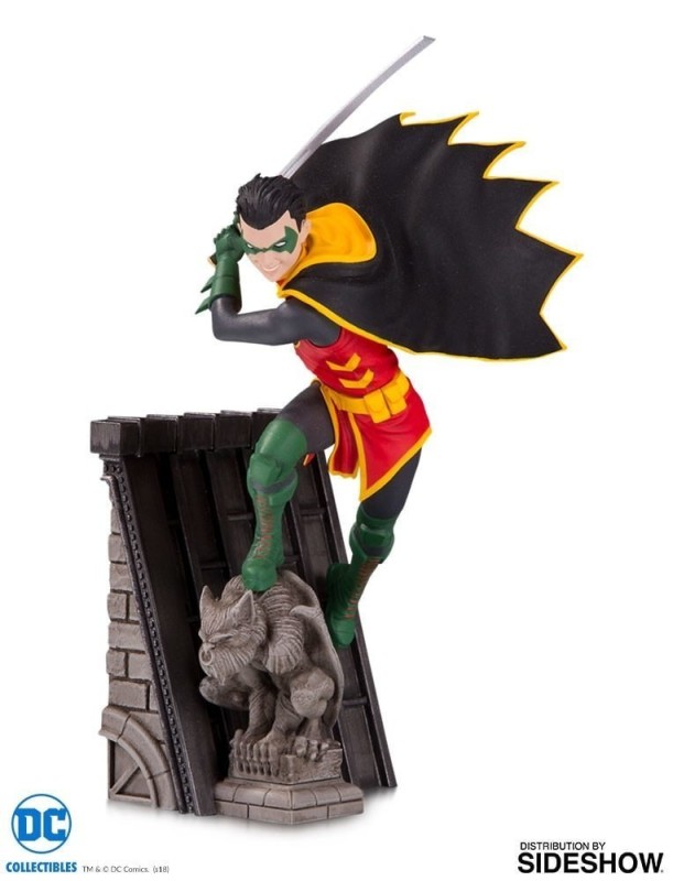 Robin Bat Family Statue