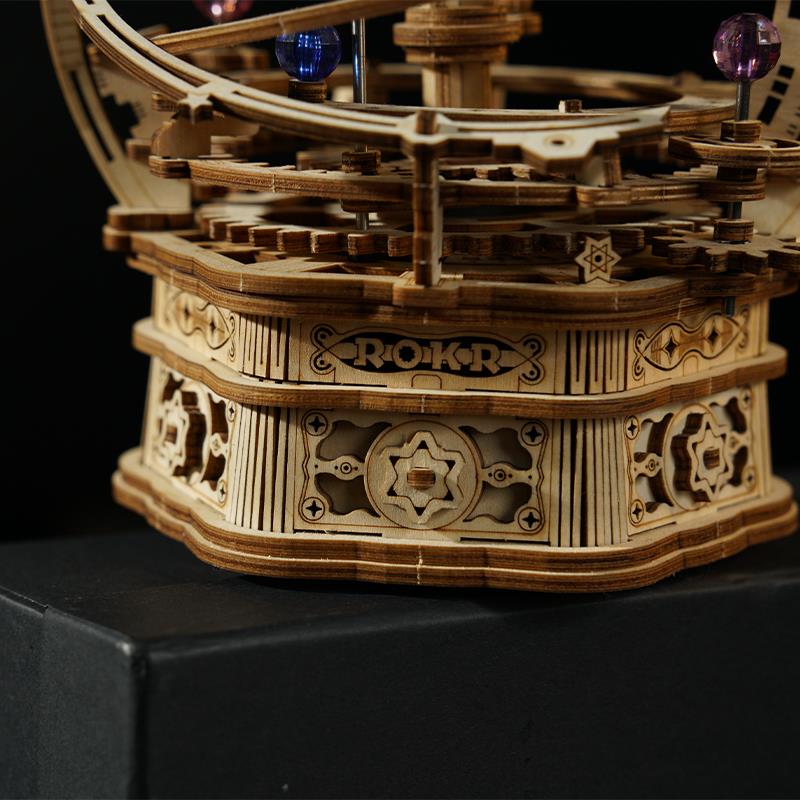 ROKR AMK51 Müzik Kutusu Starry Night Music Box DIY Mechanical 3D Wooden Puzzle Maket Model Seti 3D Model Kit Detaylı Dekoratif Hobi Seti Ahşap Maket Hareketli