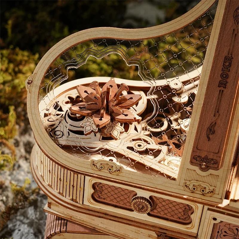 ROKR Piyano Müzik Kutusu (Magic Piano) Music Box DIY Mechanical 3D Wooden Puzzle Maket Model Seti 3D Model Kit Detaylı Dekoratif Hobi Seti Ahşap Maket Hareketli