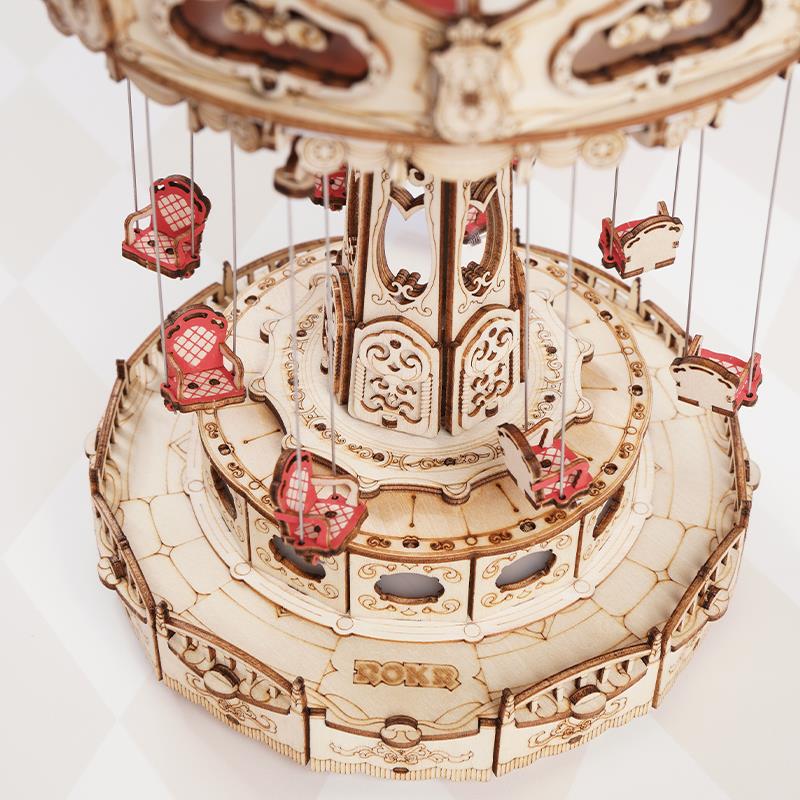 ROKR EA02 Dönme Dolap Müzik Kutusu (Swing Ride) Music Box DIY 3D Wooden Puzzle Maket Model Seti 3D Model Kit Detaylı Dekoratif Hobi Seti Ahşap Maket Hareketli ve Işıklı