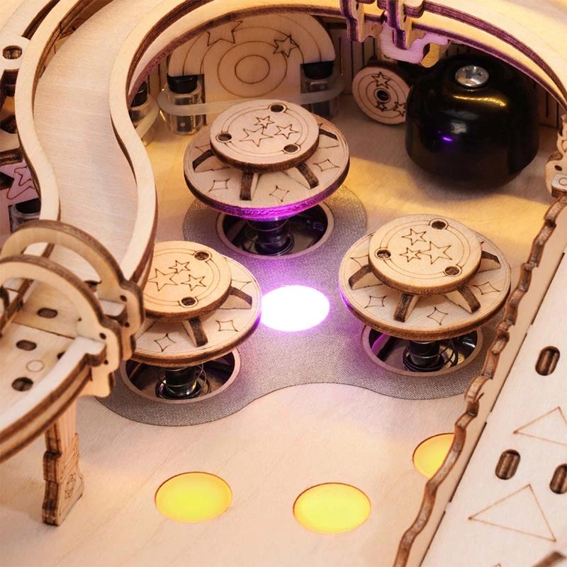 ROKR EG01 Pinpon Makinesi (3D Pinball Machine) DIY Minyatür Maket Model Seti Ahşap 3D Wooden Puzzle 3D Model Kit Detaylı Dekoratif Hobi Seti Ahşap Maket