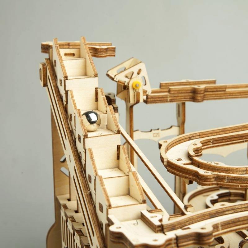 ROKR LG501 Marble Parkour Marble Run DIY Minyatür Maket Model Seti Ahşap 3D Wooden Puzzle 3D Model Kit Detaylı Dekoratif Hobi Seti Ahşap Maket
