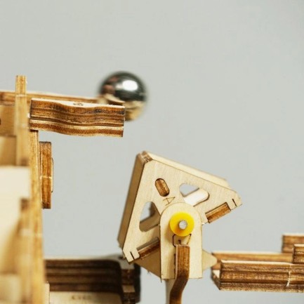 ROKR LG501 Marble Parkour Marble Run DIY Minyatür Maket Model Seti Ahşap 3D Wooden Puzzle 3D Model Kit Detaylı Dekoratif Hobi Seti Ahşap Maket - Thumbnail