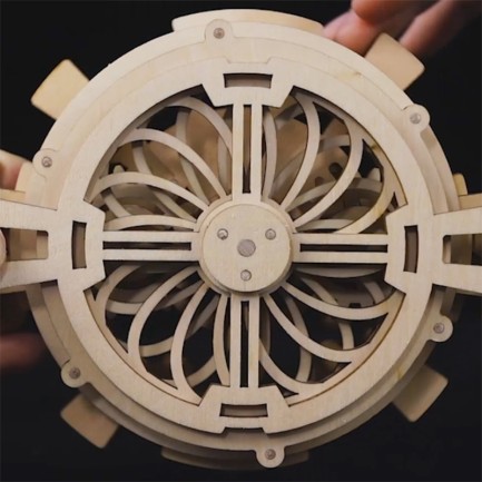 ROKR LK201 Hareketli Takvim Perpetual Calendar DIY Minyatür Maket Model Seti Ahşap 3D Wooden Puzzle 3D Model Kit Detaylı Dekoratif Hobi Seti Ahşap Maket - Thumbnail