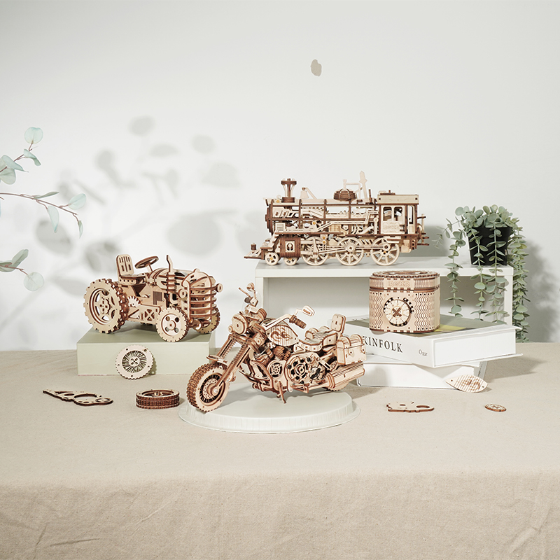 ROKR LK504 Motosiklet (Cruiser Motorcycle) DIY Minyatür Maket Model Seti Ahşap 3D Wooden Puzzle 3D Model Kit Detaylı Dekoratif Hobi Seti Ahşap Maket