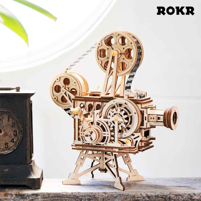 ROKR LK601 Hareketli Film Kamerası (Vitascope) DIY Minyatür Maket Model Seti Ahşap 3D Wooden Puzzle 3D Model Kit Detaylı Dekoratif Hobi Seti Ahşap Maket 