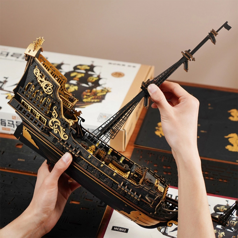 ROKR MCB02 Yelkenli Gemi (The Seahorse Barque) DIY Minyatür Maket Model Seti Ahşap 3D Wooden Puzzle 3D Model Kit Detaylı Dekoratif Hobi Seti Ahşap Maket