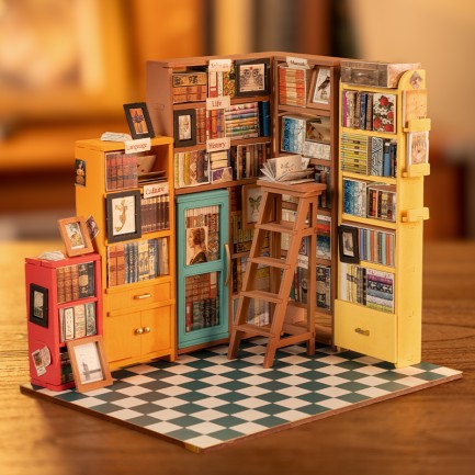 Rolife DG102 Sam'in Çalışma Odası (Sam's Study Room) DIY Minyatür Maket Model Seti Mini Dollhouse 3D Model Kit Detaylı Dekoratif Hobi Seti 3D Puzzle Tiny House - Thumbnail