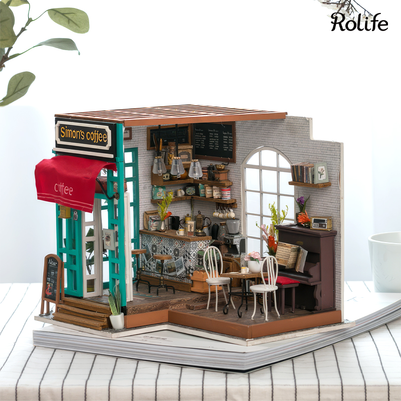 Rolife DG109 Simon'ın Kahve Dükkanı (Simon's Coffee)DIY Minyatür Maket Model Set Miniature Dollhouse 3D Model Kit Detaylı Dekoratif Hobi Seti 3D Puzzle Tiny House