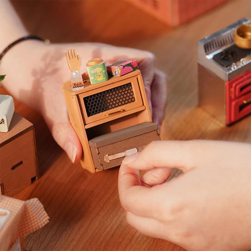 Rolife DG159 Cozy Kitchen DIY Miniature House