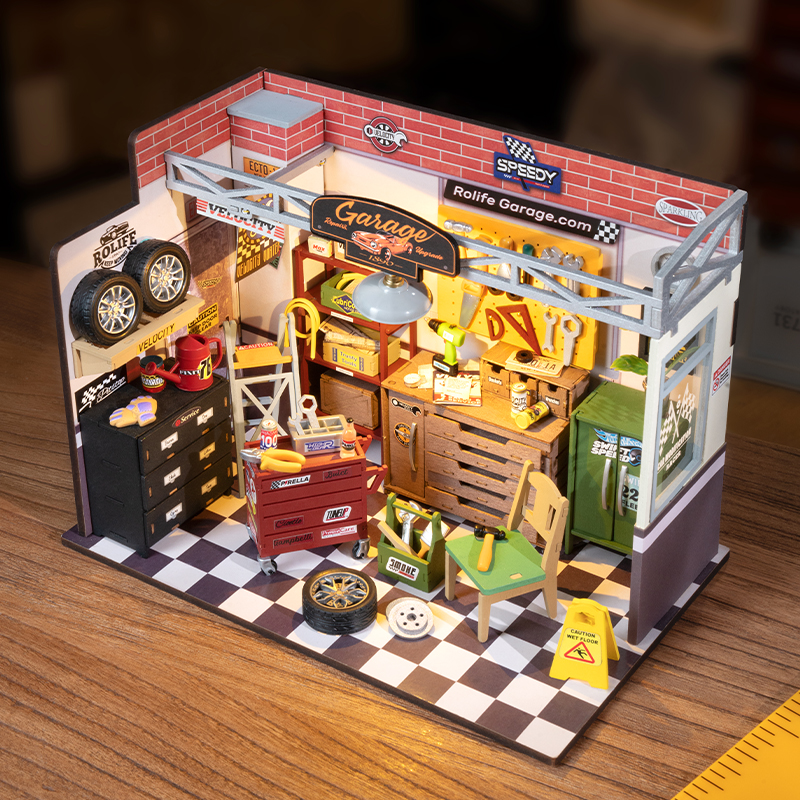 Rolife DG165 Garaj Atölyesi (Garage Workshop) DIY Minyatür Maket Model Seti Mini Dollhouse 3D Model Kit Detaylı Dekoratif Hobi Seti 3D Puzzle Tiny House