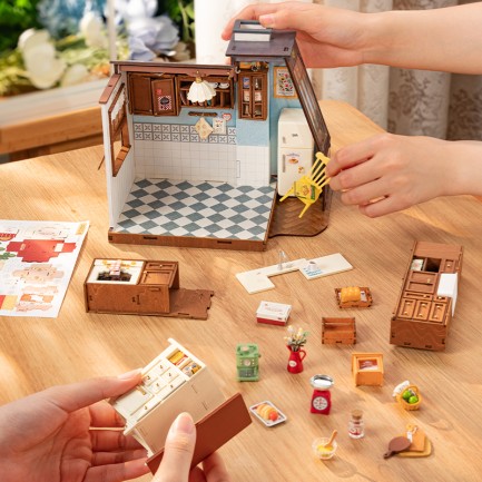 Rolife DG172 Mutfak Odası (Baking Kitchen) DIY Minyatür Maket Model Seti Mini Dollhouse 3D Model Kit Detaylı Dekoratif Hobi Seti 3D Puzzle Tiny House - Thumbnail