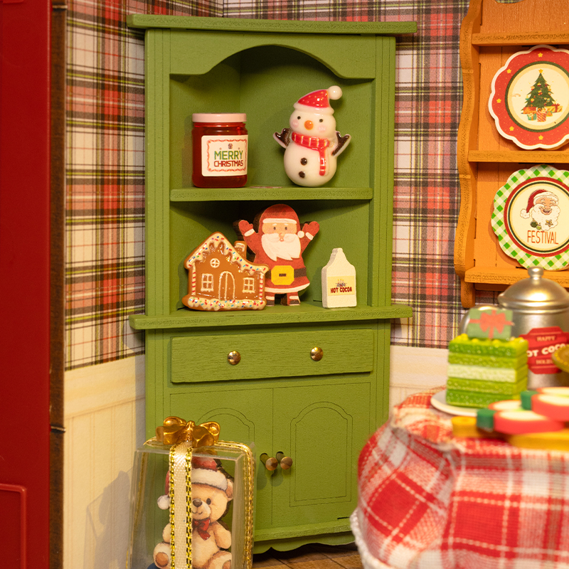 Rolife DP005 Christmas Eve Party 3D Wooden Puzzle
