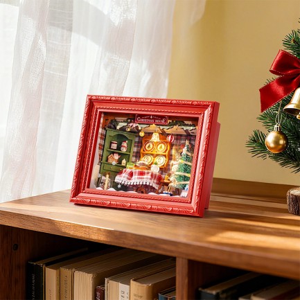 Rolife DP005 Christmas Eve Party 3D Wooden Puzzle - Thumbnail