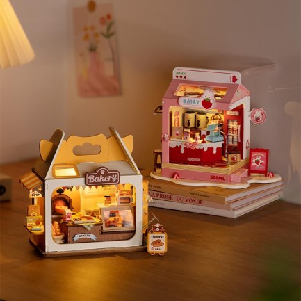 Rolife DS033 Teddy's Breadbox DIY Miniature House - Thumbnail