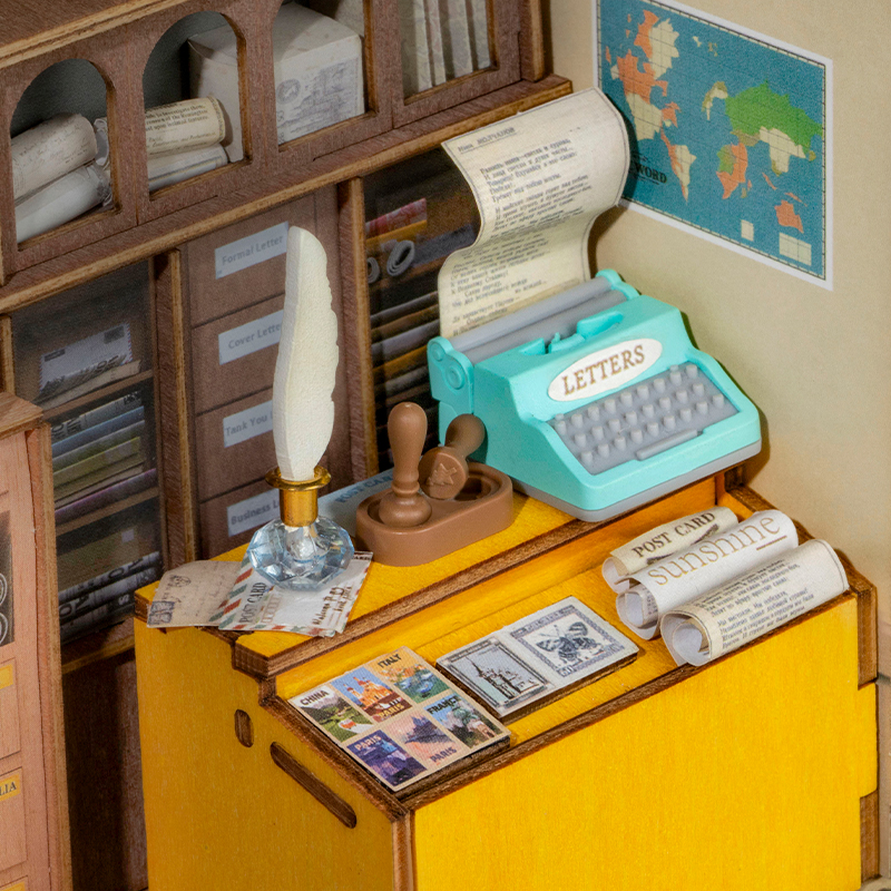 Rolife DS037 Postane (Century Post Office) DIY Minyatür Maket Model Seti Mini Dollhouse 3D Model Kit Detaylı Dekoratif Hobi Seti 3D Puzzle Tiny House