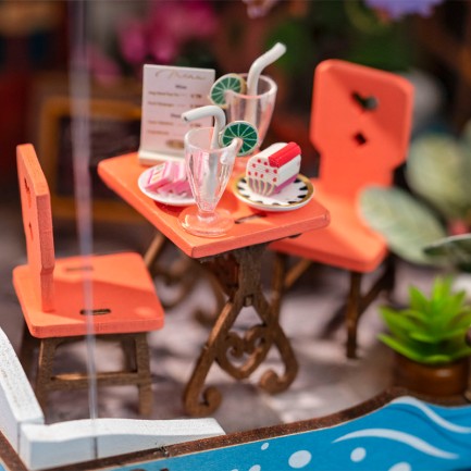 Rolife DS039 Deniz Tatil Restoranı Sea Holiday Restaurant DIY Minyatür Maket ModelSet Mini Dollhouse 3D Model Kit Detaylı Dekoratif Hobi Seti 3D Puzzle Tiny House - Thumbnail