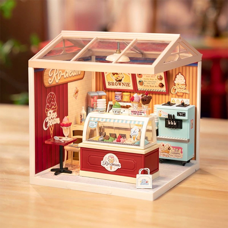 Rolife DW018B Dondurma Dükkanı (Flavorful Ice Cream) DIY Minyatür Maket Model Seti Mini Dollhouse 3D Model Kit Detaylı Dekoratif Hobi Seti 3D Puzzle Tiny House