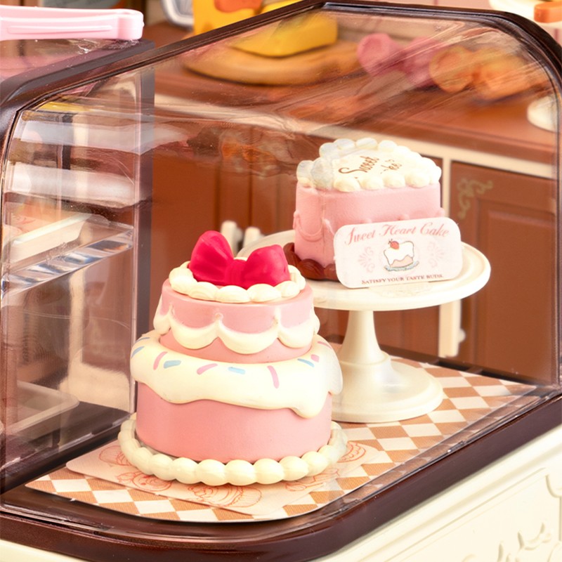 Rolife DW019B Lezzetli Pasta Dükkanı (Tasty Cake Shop) DIY Minyatür Maket Model Seti Mini Dollhouse 3D Model Kit Detaylı Dekoratif Hobi Seti 3D Puzzle Tiny House