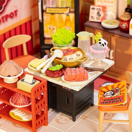 Rolife DW020 Panda Hot Pot DIY Minyatür Maket Model Seti Mini Dollhouse 3D Model Kit Detaylı Dekoratif Hobi Seti 3D Puzzle Tiny House - Thumbnail
